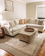 Signature Design by Ashley Carynhurst Lift Top Rustic Farmhouse Cocktail Table, Antique Off White Signature Design by Ashley