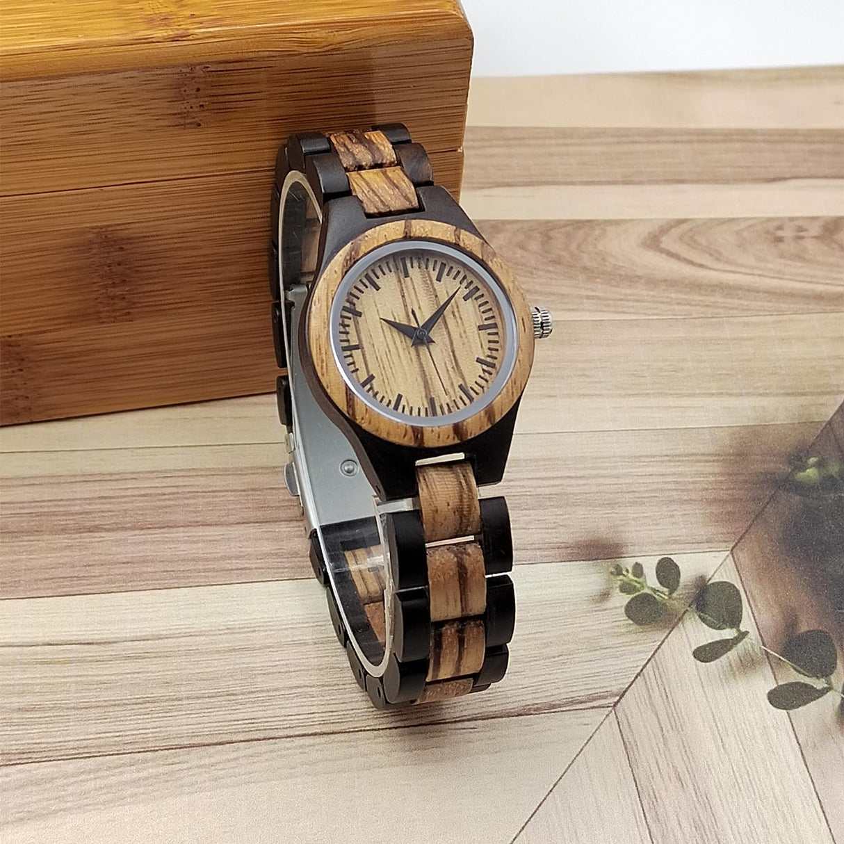MISHIKG Women's Wooden Watch Lightweight Analog Handmade Quartz Wood Watches Brown Dial Adjusted Band with Extra Links MISHIKG