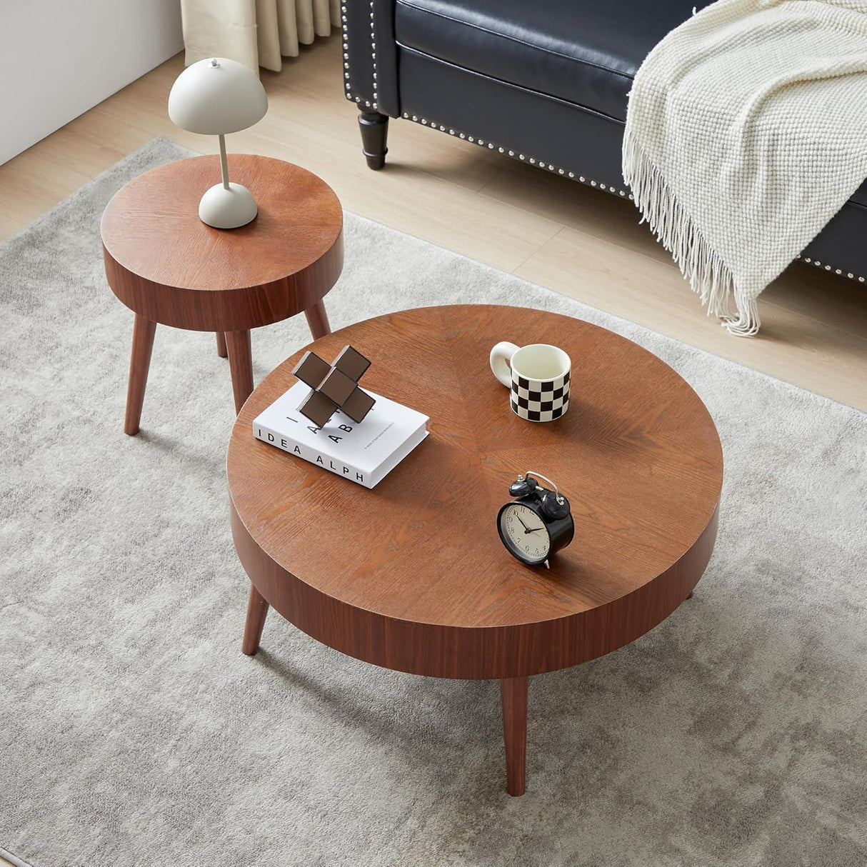 AVZEAR Nesting Round Coffee Table Set of 2, Mid Century Modern Coffee Table, Natural Wood Nesting Tables Walnut Side Table and Farmhouse End Table Set for Living Room Bedroom, Cafe, Office(Walnut) AVZEAR