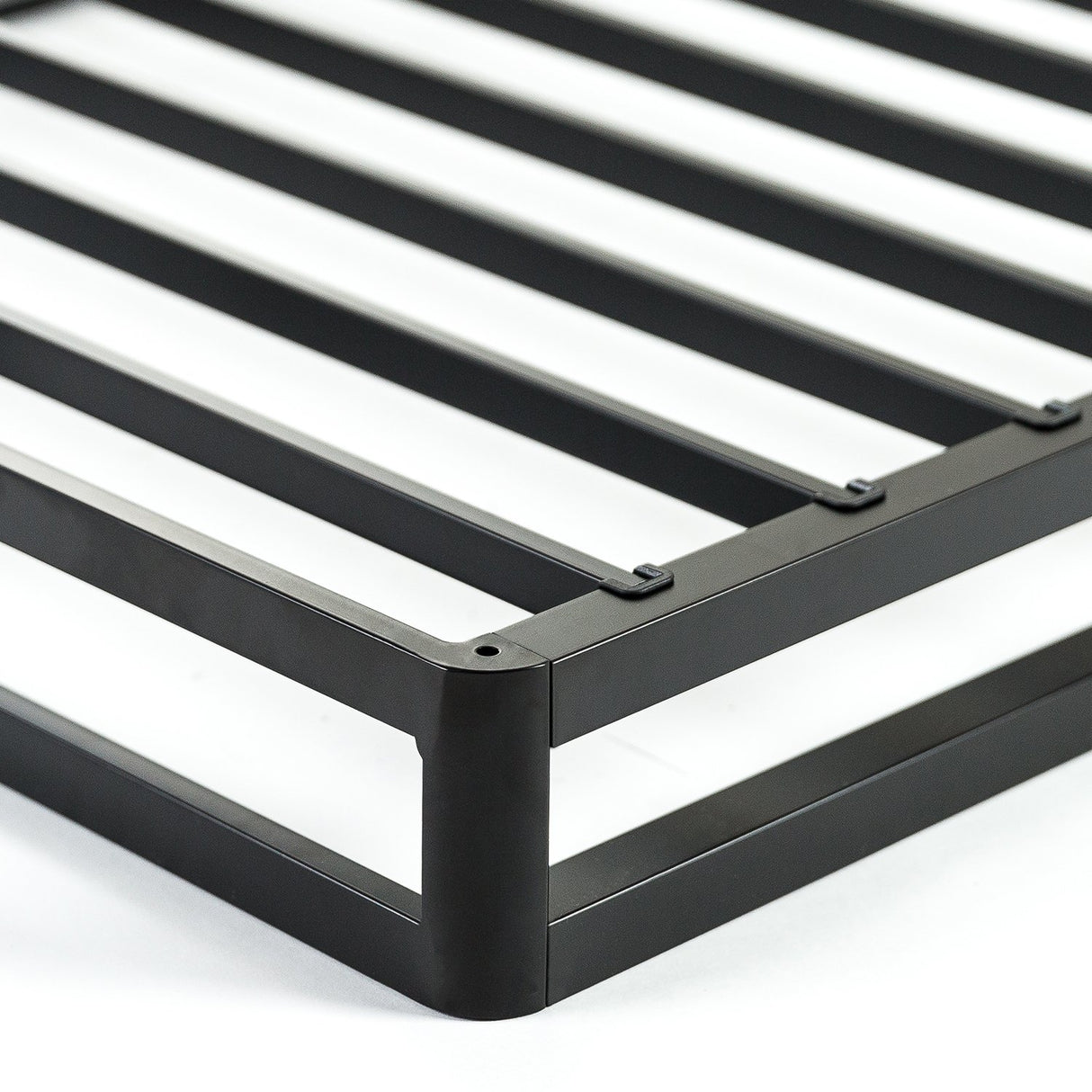 ZINUS Quick Lock Metal Smart Box Spring, 4 Inch Mattress Foundation, Strong Metal Structure, Easy Assembly, King, White Zinus