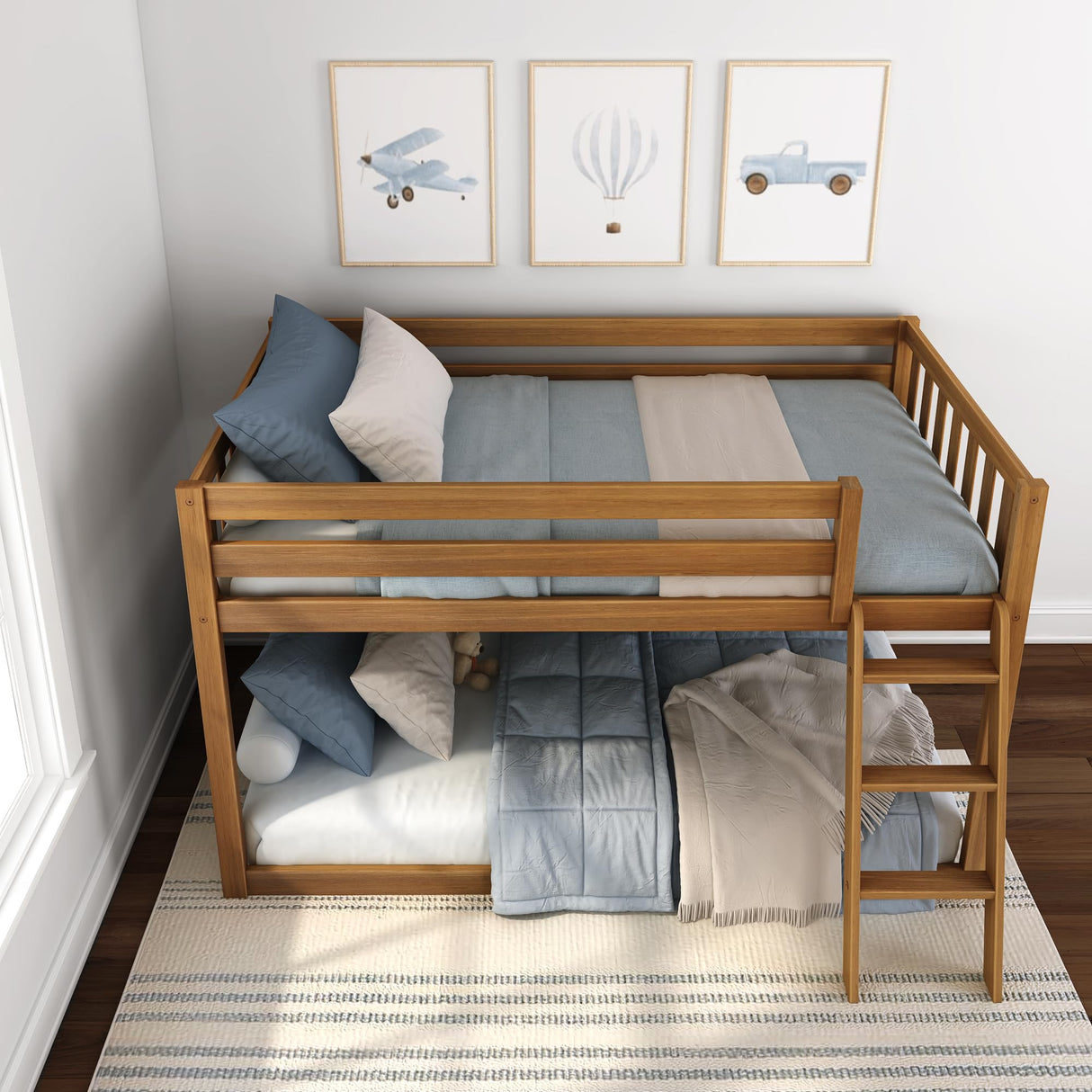 Max & Lily Fundamental Twin Low Bunk Bed, Kids Solid Wood Modern Bed Frame with Strong Wooden Slats, Non-Toxic Finishes, High Weight Capacity, Pecan Max & Lily