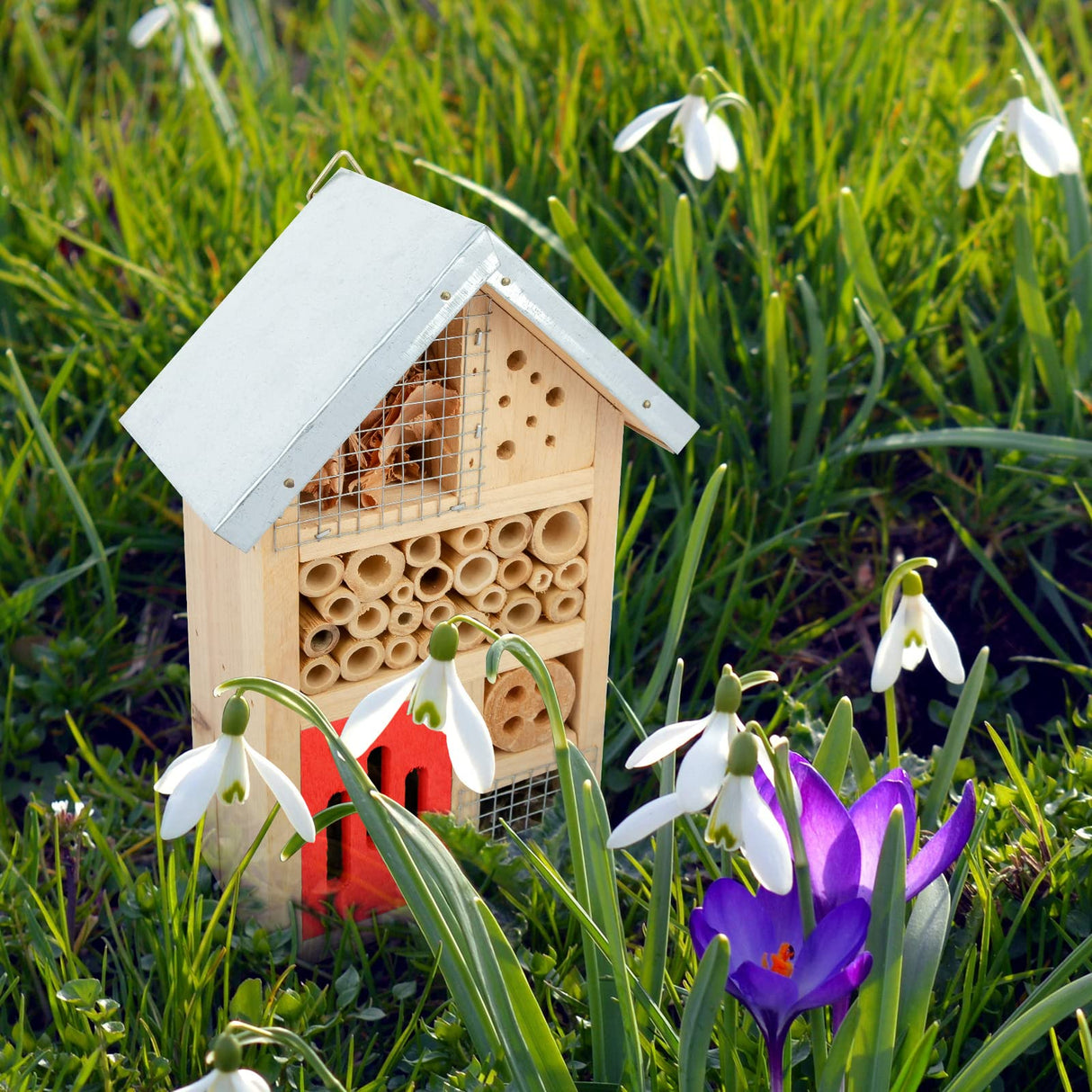 Niteangel Natural Wooden Insect Hotel, Garden Insect House for Ladybugs, lacewings, Butterfly, Bee, Bug Niteangel