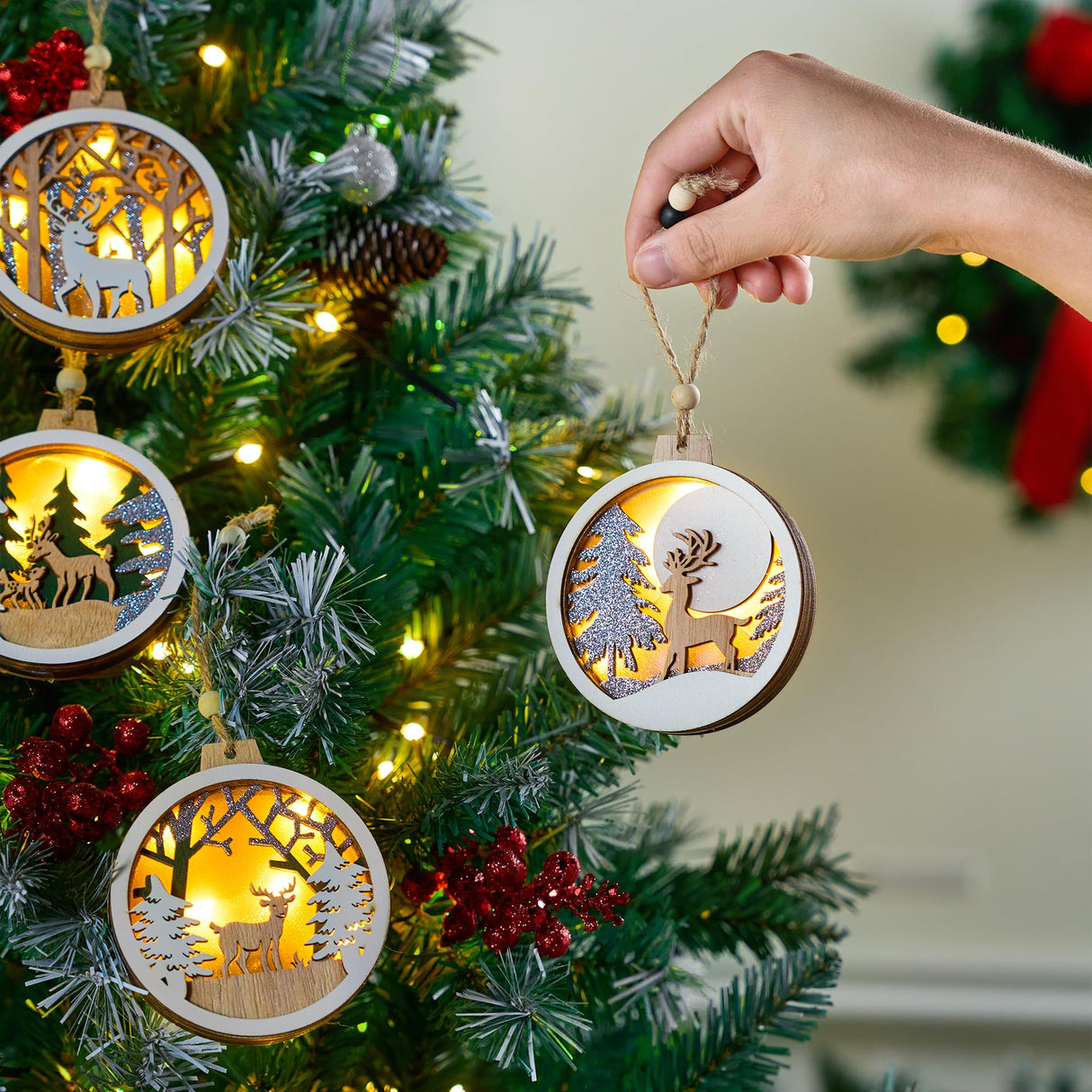 Joiedomi 6 Pcs LED Christmas Hanging Wooden Reindeer Ornaments, Christmas Light Up Ornament for Christmas Tree Decoration, Xmas Lighted Pretty Ornament, Presents, Party Supplies Decorations Joiedomi