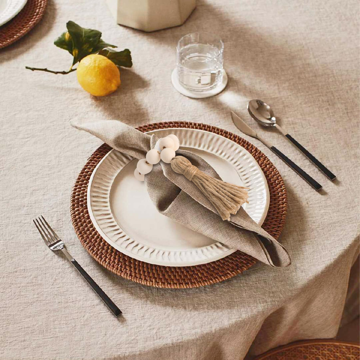 Meplait 6 Pieces Wooden Bead Napkin Rings, Farmhouse Stretchable Napkin Rings with Tassel Boho Napkin Rings for Dining Table,Wedding Decoration (Gold) Meplait