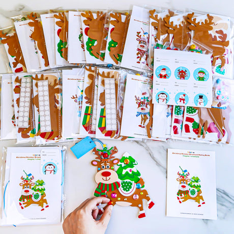Winlyn 24 Sets Christmas Craft Kits Winter Crafts DIY Xmas Reindeer Ornaments Decorations Festive Foam Stickers Christmas Arts and Crafts for Kids Holiday Home Classroom Art Activities Party Favors Winlyn
