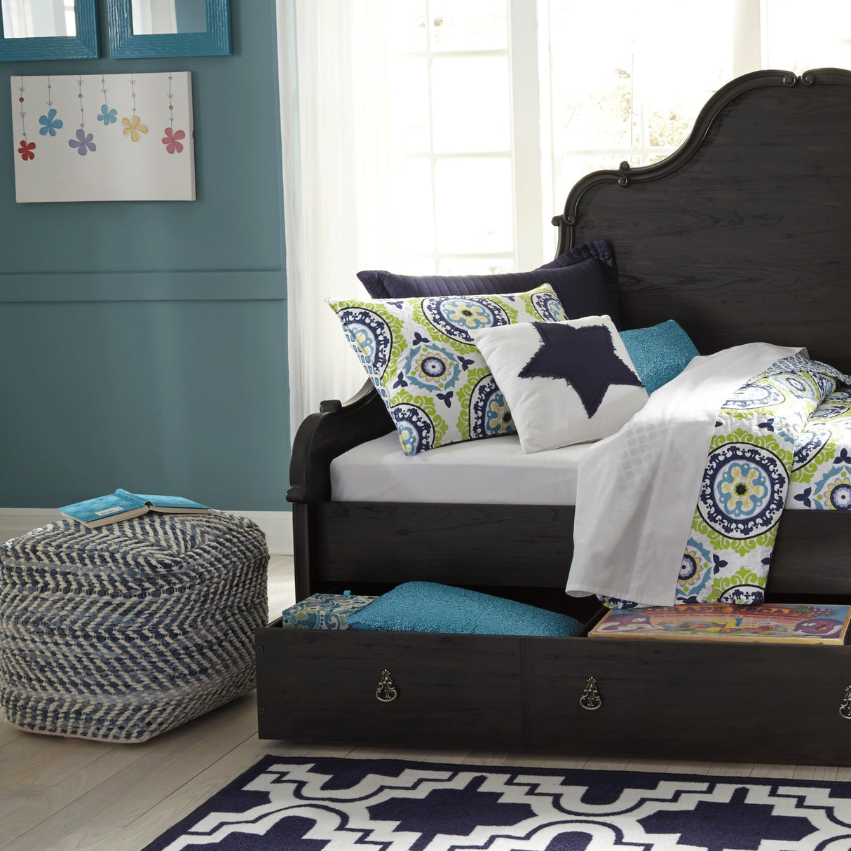 Signature Design by Ashley A1000445 Pouf, Blue & White Signature Design by Ashley