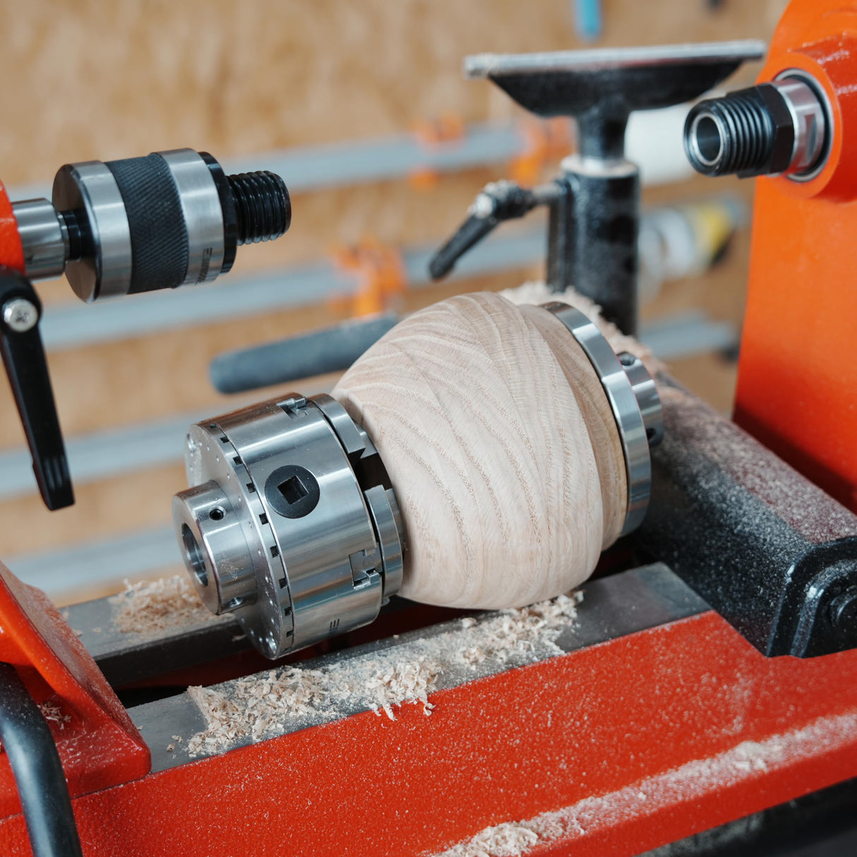 BMWOOD Woodturning Live Tailstock Chuck Adapter to 1" x 8TPI Thread with #2 Morse Taper Mount BMWOOD