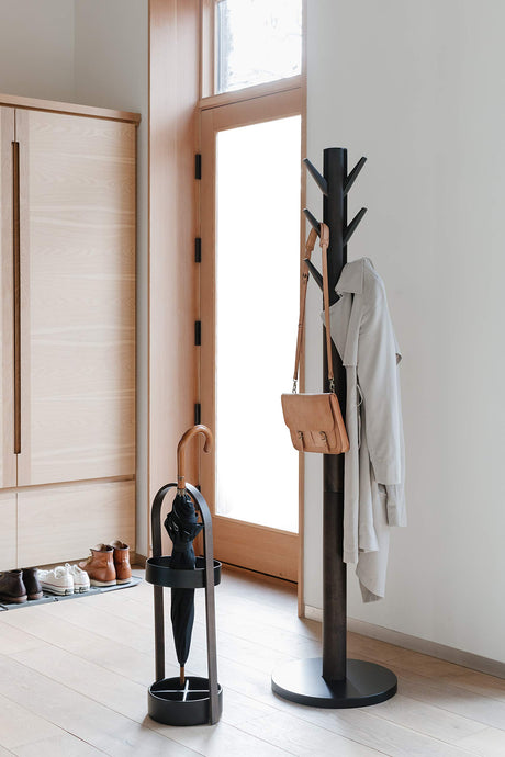 Umbra Flapper Coat Rack, Clothing Hanger, Umbrella Holder, and Hat Organizer, Great for Entryway, Black/Walnut (320361-048) Umbra