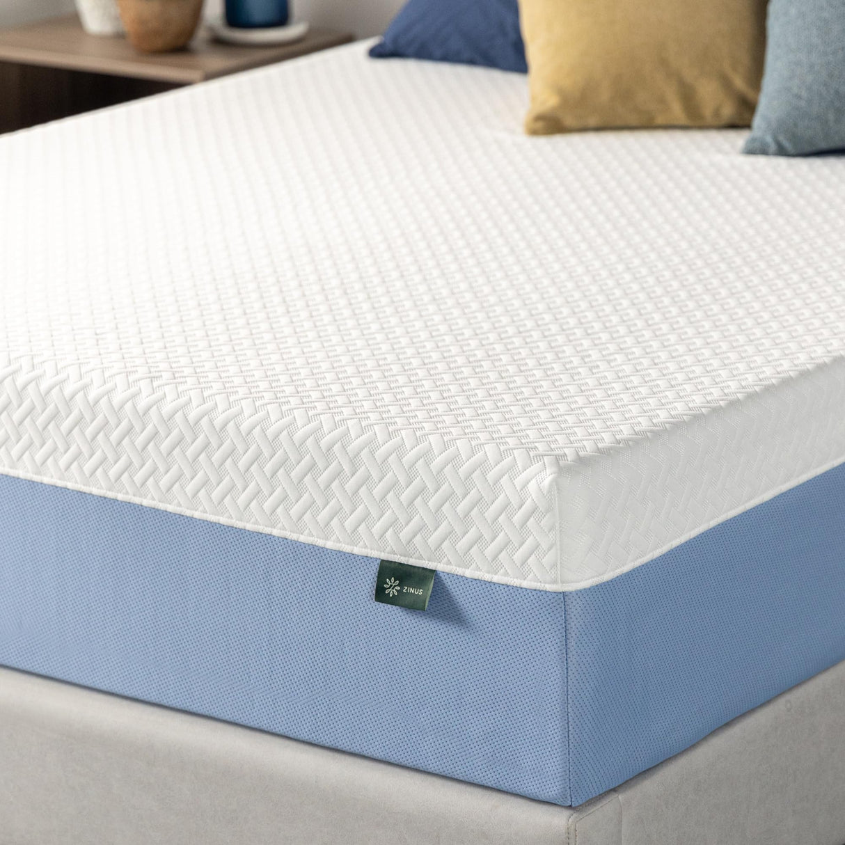 ZINUS 12 Inch Cooling Essential Memory Foam Mattress [New Version], Twin, Fiberglass Free, Medium Feel, Cooling Airflow Memory Foam, Certified Safe Foams & Fabric, Mattress in A Box Zinus