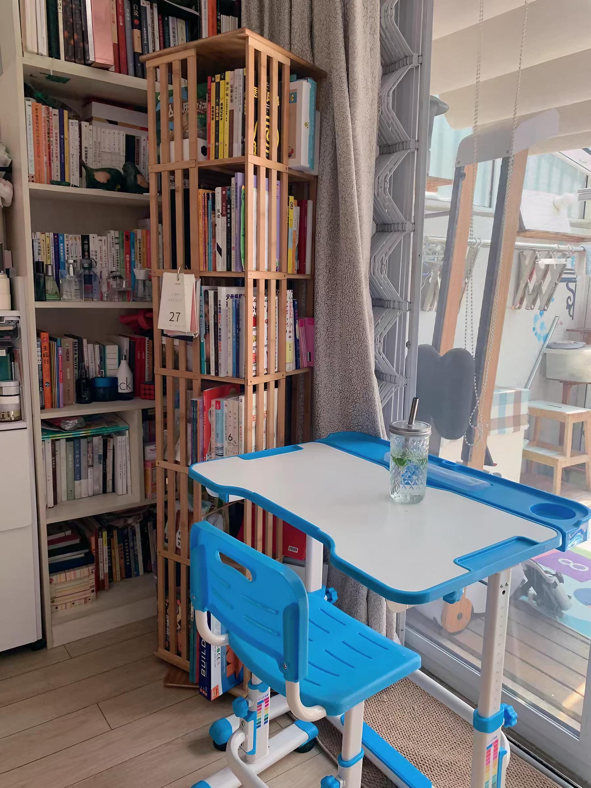 NDDKSII 360° Space-Saving Rotating Bookshelf Tower with 6 Tiers - Multi-Compartment Storage for Home and Office NDDKSII