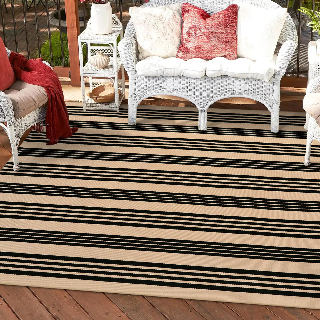 OJIA Outdoor Patio Rug 5'x7', Black and Tan Striped Outdoor Rugs Machine Washable Area Rugs Cotton Hand Woven Indoor Outdoor Rugs for Bedroom/Living Room/Front Porch/Deck/Backyard/Camping OJIA