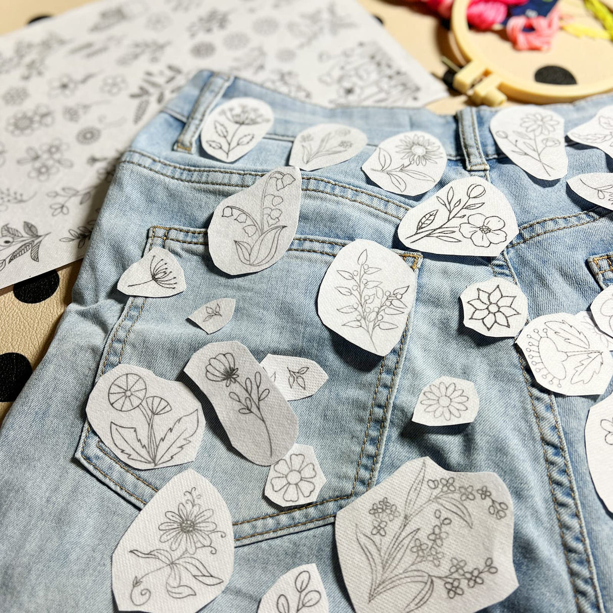 ZQmino 72Pcs Water Soluble Stabilizer for Embroidery Stick and Stitch Embroidery Paper Tear Away Embroidery Stabilizers with Flower Patterns for Embroidery Hand Sewing Love (Flower) ZQmino