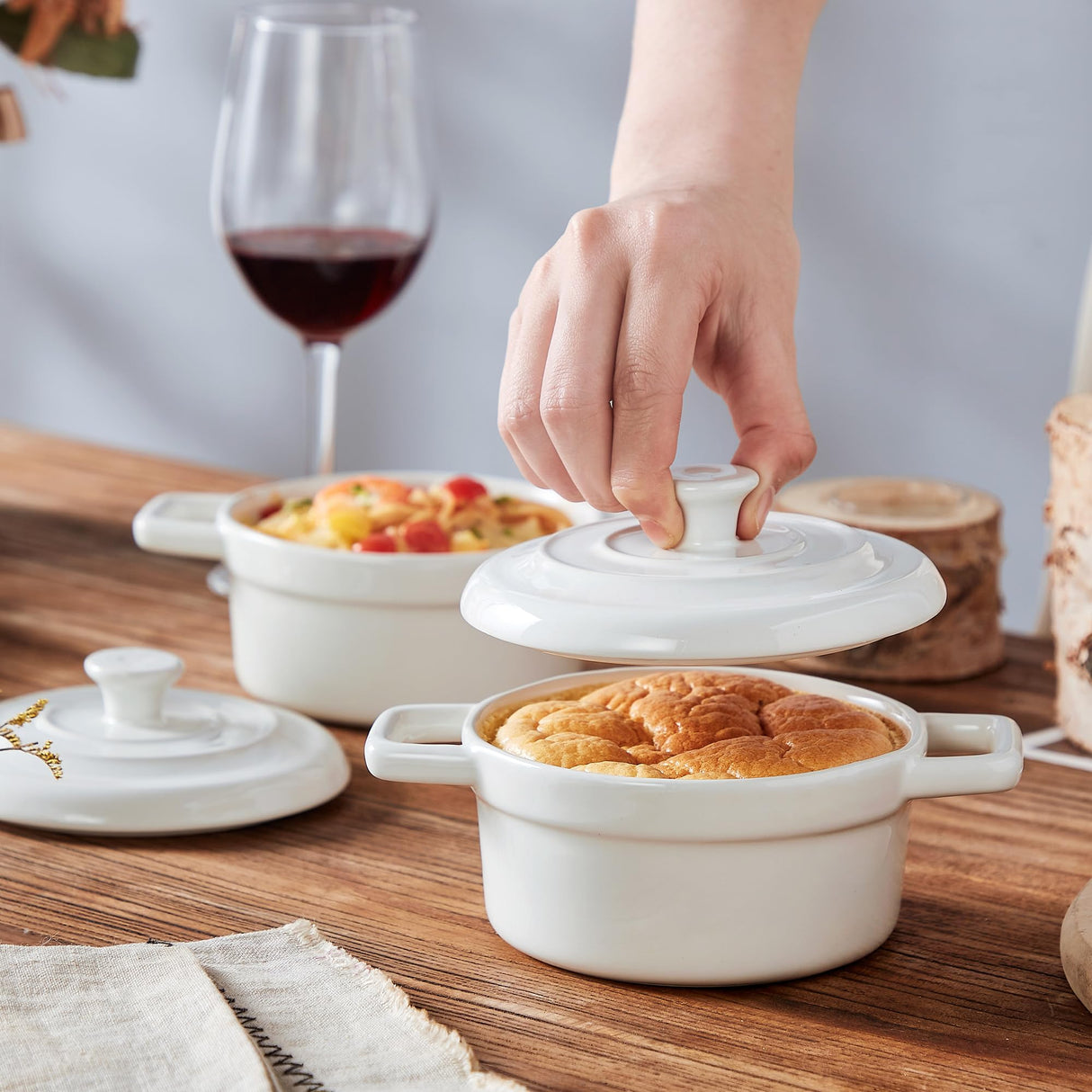 Lareina Mini Cocotte - 12oz Ceramic Casserole Dishes - Kitchen Casserole Sets With Handles And Lid - Small Baking Ramekins - Oven, Microwave & Dishwasher Safe - Set of 4 - White Lareina