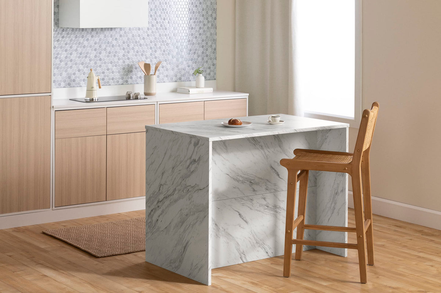 South Shore Myro Kitchen Island, Faux White Marble and White