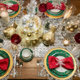 Christmas Snowflake Placemats Set of 4 Sliver Snowflake Place Mats Tablemats Round Vinyl Non-Slip Washable Table Setting for Christmas Dining Holiday Party Wedding Kitchen Table Mats Decor mdgfge