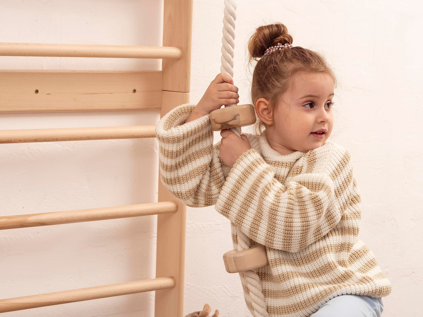 Woodandhearts Swedish Ladder Gym, Swedish Ladder Wall, Indoor Playground and Monkey Bars with Climbing Rope with Wooden Spheres in Natural Wood Color