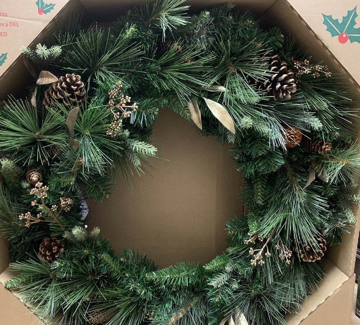 32" Pre-Lit 50 LED Timer Lights Artificial Christmas Wreath w Various Greenery Generic
