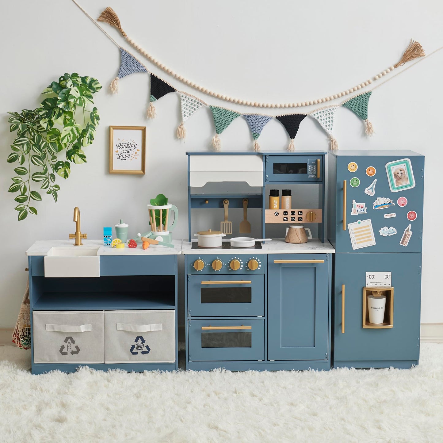 Teamson Kids Little Chef Atlanta Large Modular Wooden Play Kitchen with Interactive, Realistic Features, and 17 Kitchen Accessories, for 3yrs and up, Blue/White/Gold - WoodArtSupply