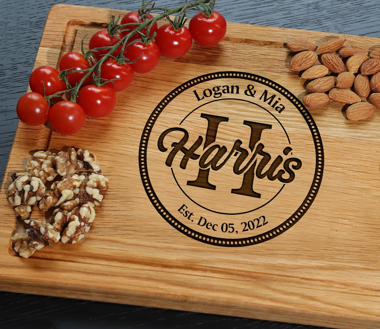 Personalized Wooden Cutting Board, Best Anniversary Gift for Couple, Personalized Name Gift for House warming, Wedding, Newly Married, Engagement, Kenzal Customized