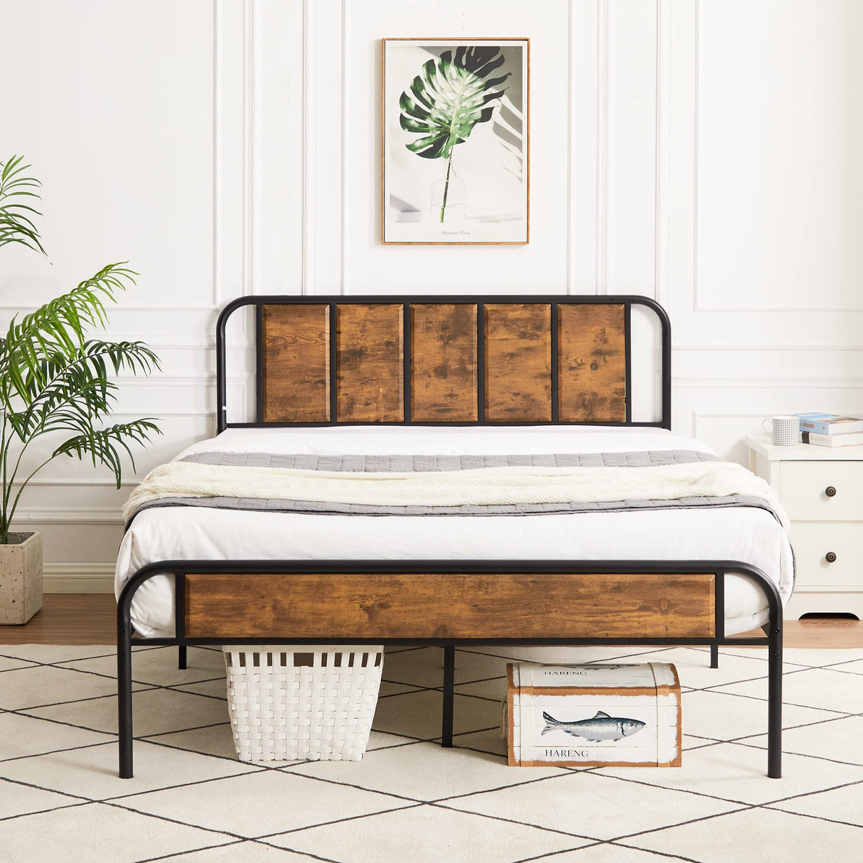 VECELO Industrial Queen Size Platform Bed Frame with Wooden Headboard - Sturdy, No Box Spring Needed, Brown VECELO