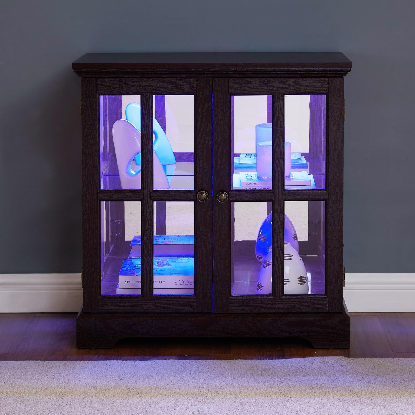 KEIKI Curio Cabinet, Lighted Glass Display Cabinet w/ 2 Glass Doors & Adjustable Shelves, Lighted Showcase with LED Light Strip, Cherry