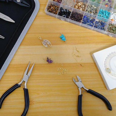 Giwaelro Jewelry Making Kit for Adults, Jewelry Making Supplies with Pliers, Wires, Findings, Necklace Chains, Magnifier and Storage Bag Giwaelro