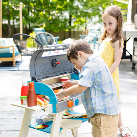 Melissa & Doug Wooden Deluxe Barbecue Grill, Smoker and Pizza Oven Play Food Toy for Pretend Play Cooking for Kids - FSC Certified Melissa & Doug