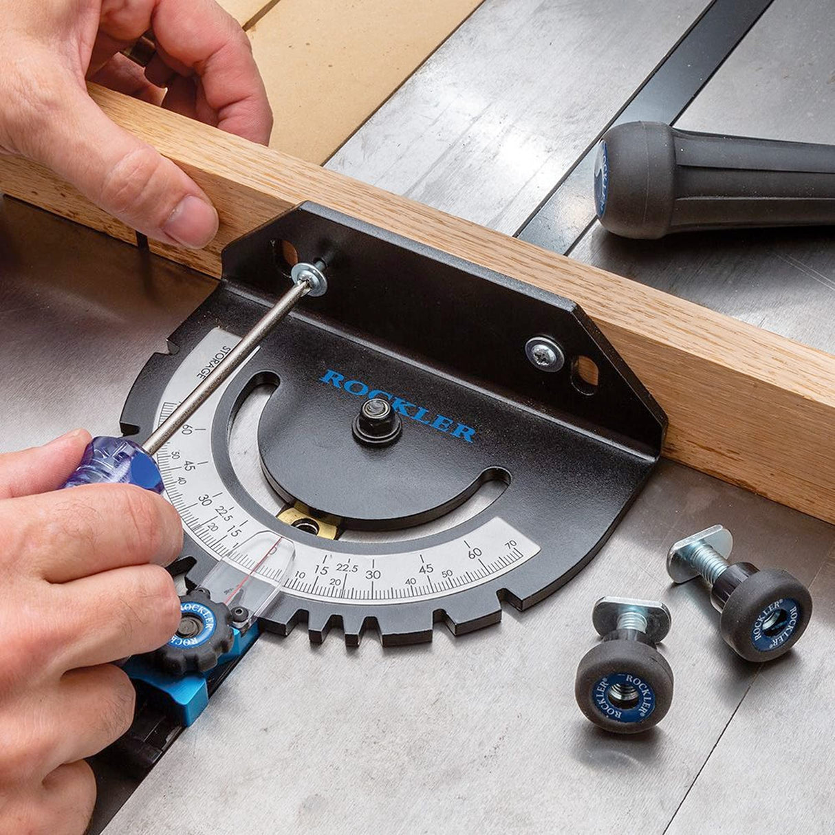 Rockler Precision Miter Gauge - Router Accessories w/Knobs & T-Bolts for Tool-Free Mounting - 0° to 70° Woodworking Tools and Accessories - Precise & Easy to Grip Workshop Tools ROCKLER