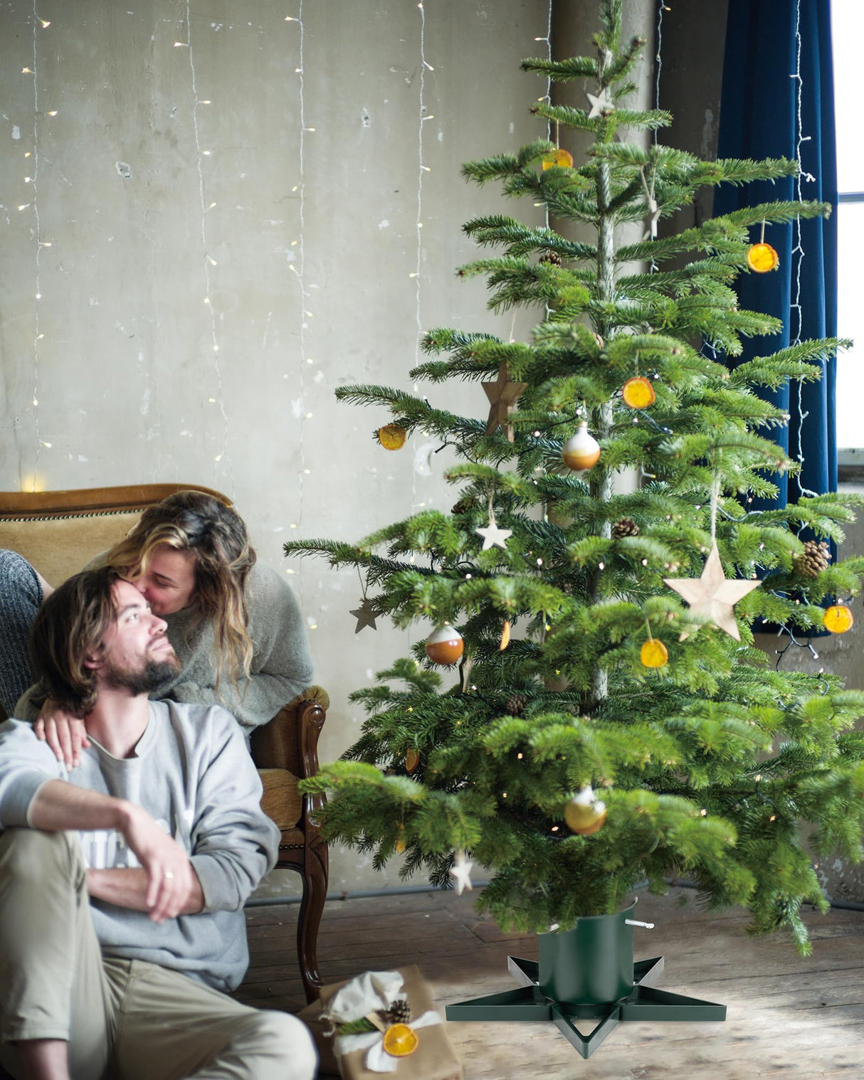 Christmas Tree Stand for 6ft Real Tree Green Christmas Tree Holder for Holiday Home Party Christmas Tree Decorations Fits Up to 4.7" Live Xmas Tree Trunks Tree Nest