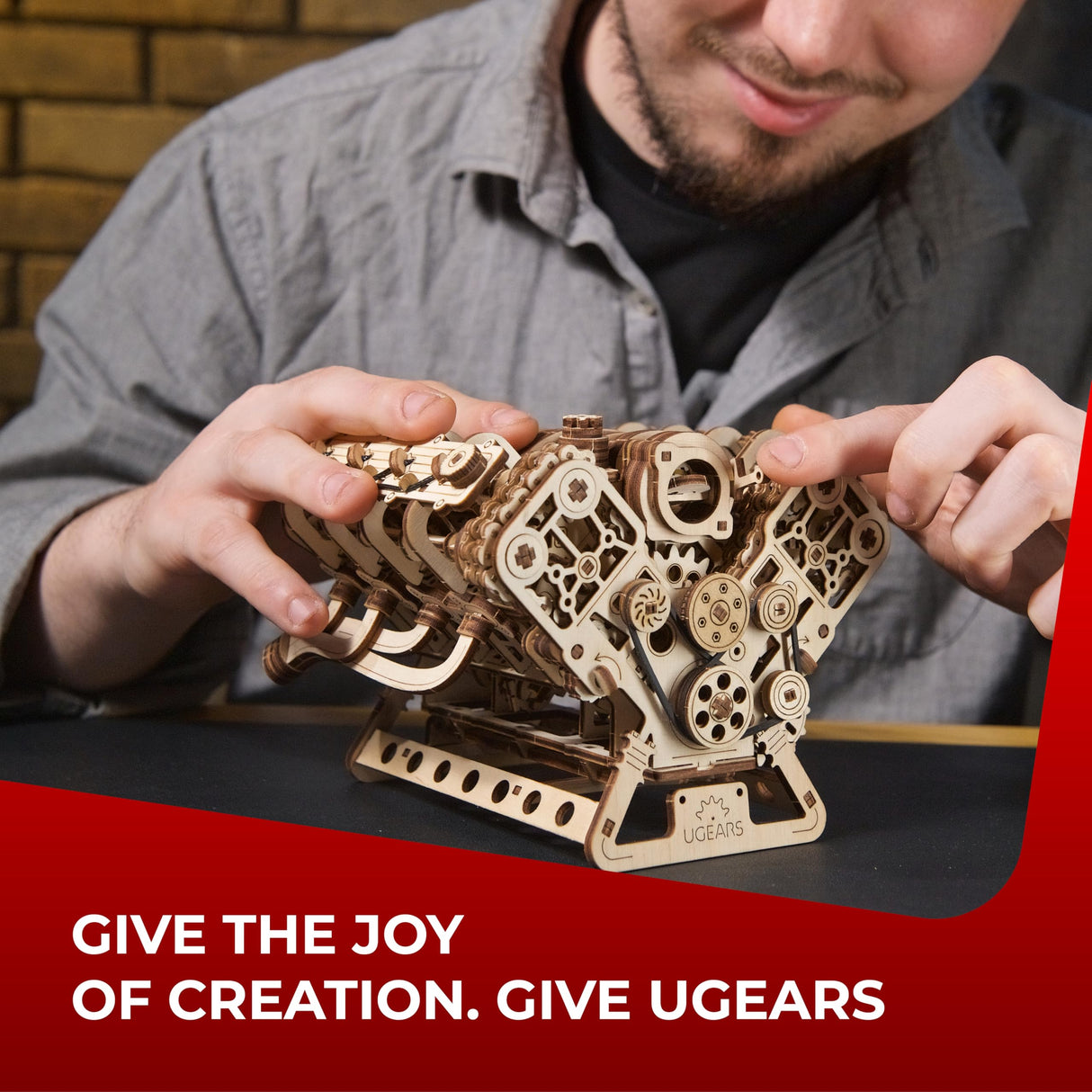 UGEARS V8 Engine Model Kit - Advanced 3D Wooden Puzzles for Adults - DIY Kits Gifts for Engineers - 3D Puzzle Model Engine Kit for Adults for Father's Day, Birthdays, Christmas - 776 Pcs UGEARS