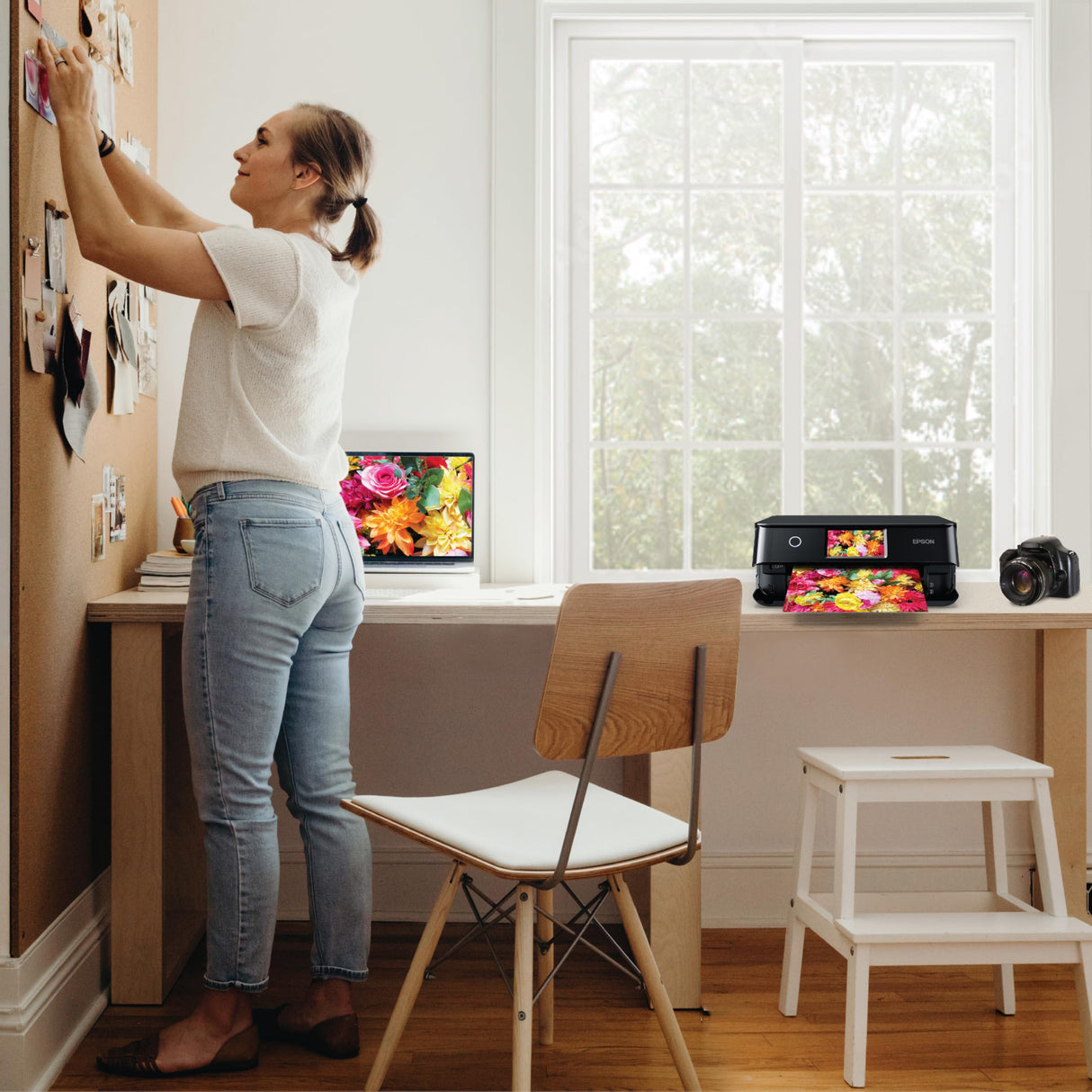 Epson Expression Photo XP-8800 Wireless Printer with 6-Color Claria Ink System, Borderless Printing up to 8.5" x 11", Fast 4" x 6" Photo Printing, 4.3" Color Touchscreen, Built-in Scanner and Copier Epson