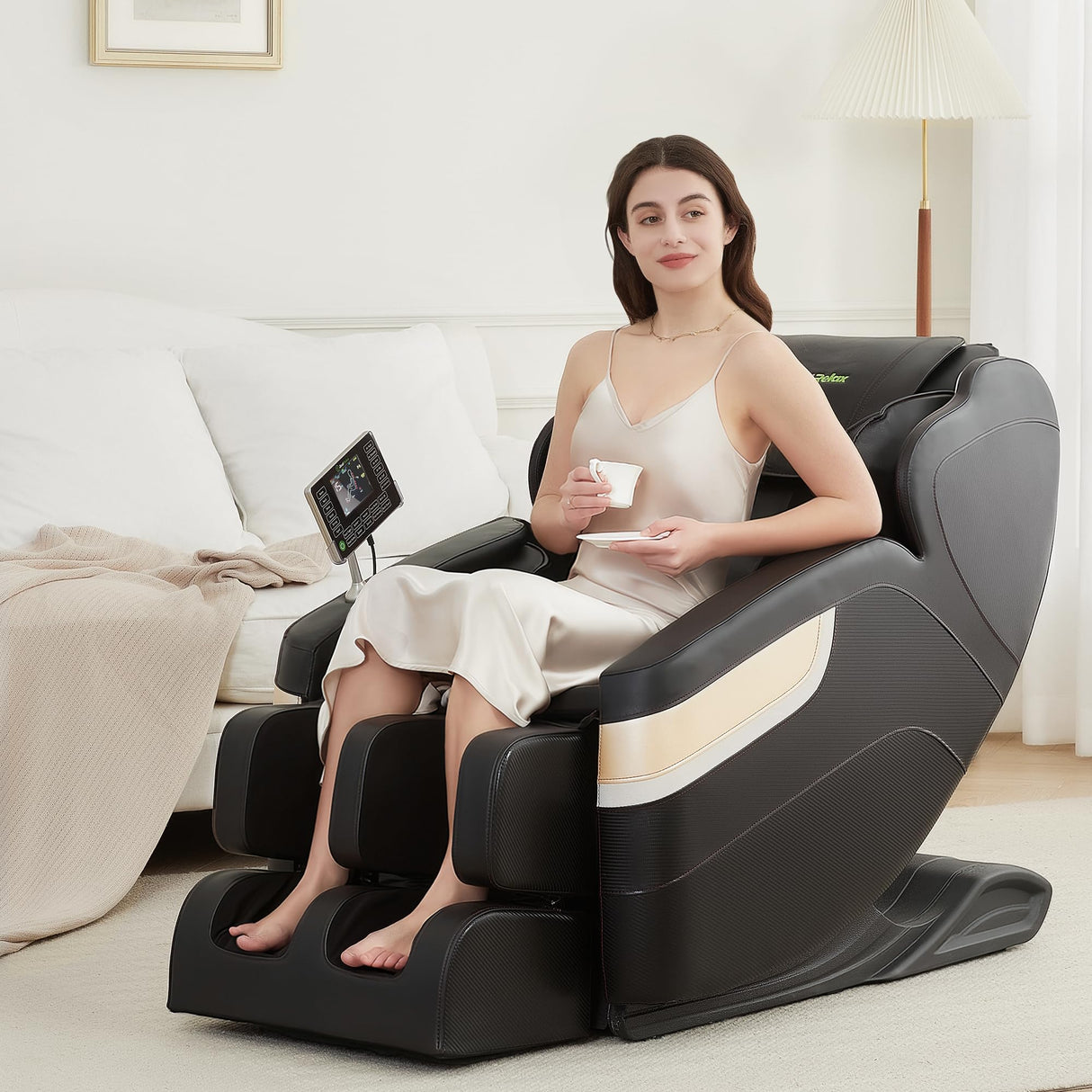 Real Relax Massage Chair, Full Body Zero Gravity Massage Recliner, with Auto Modes, Waist Heating, LCD, Bluetooth, Foot Massage, Black Real Relax
