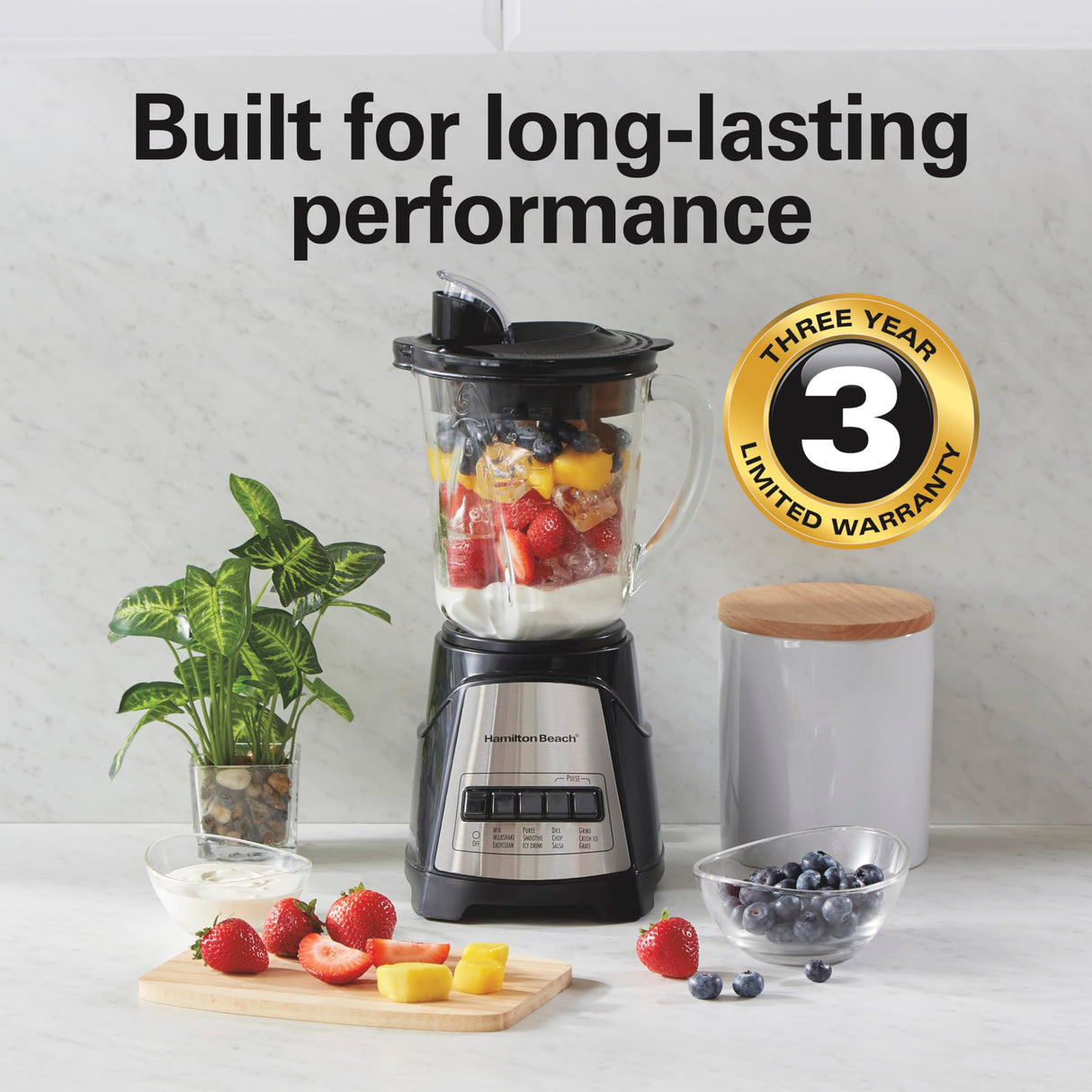 Hamilton Beach Power Elite Wave Action Blender For Shakes and Smoothies, 40 Oz Glass Jar, 12 Functions Including Puree, Crush Ice, Black, 700 Watts, Black (58148A) Hamilton Beach