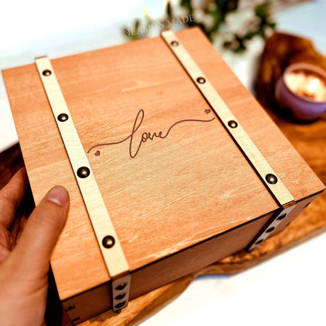 Wedding Keepsake Box With Lids Engagment Gifts for Couples Wood Storage Memory Box Bridal Shower Gifts Marriage Christmas Newlywed Gift Anniversary Neamon