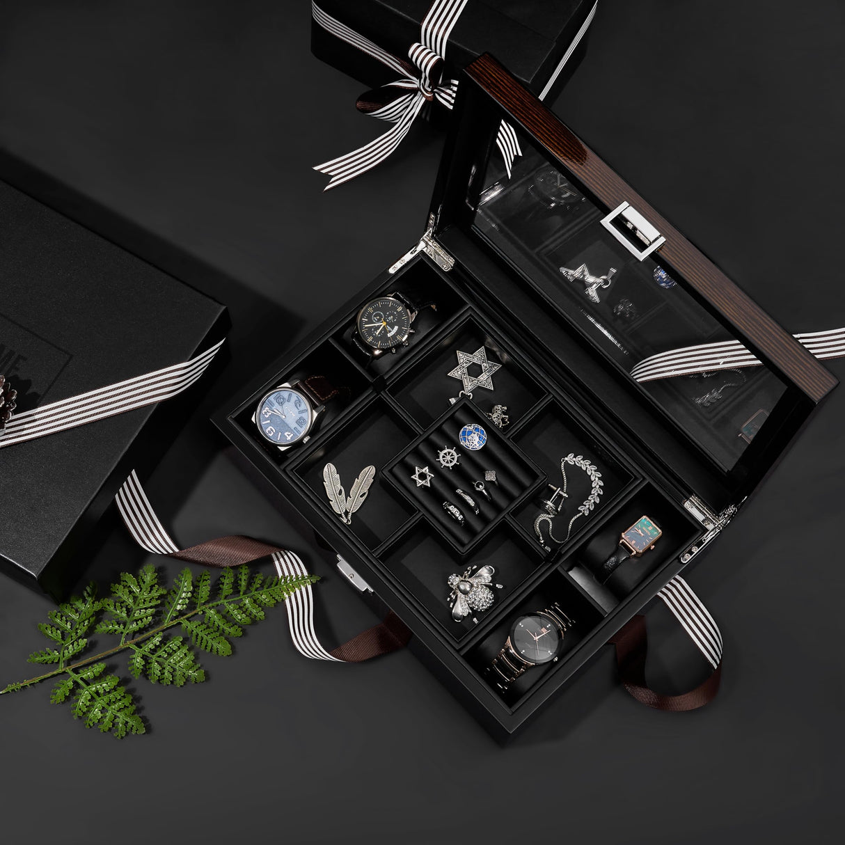 BEWISHOME Jewelry Box for Men, Mens Jewelry Box with Glass Top, Wooden Watch Box Organizer with Smooth Faux Leather Interior, Jewelry Display Case for Earrings Rings Bracelets Watches, Brown SSH07Y BEWISHOME