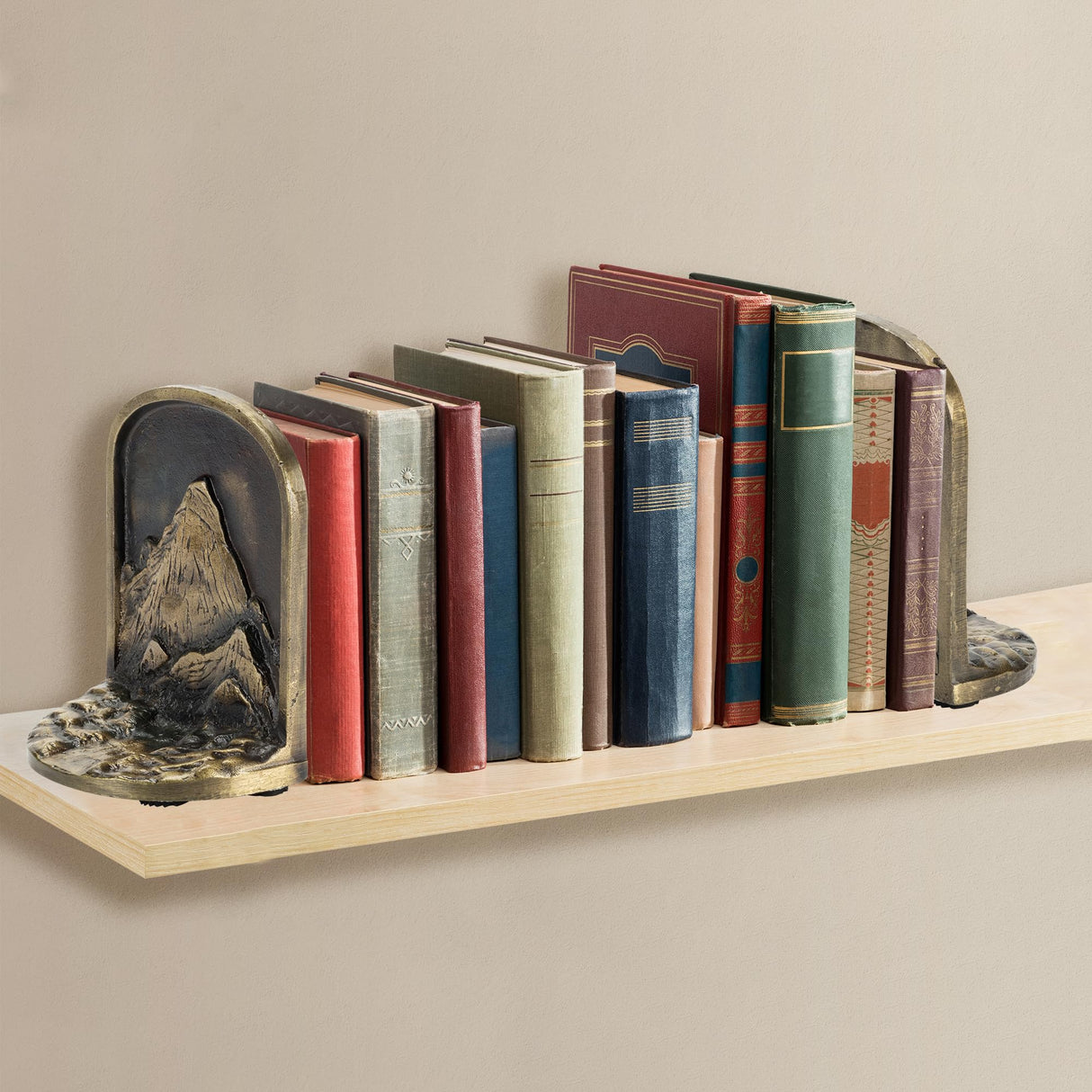 CRAFTSMAN ROAD Mountain Bookends Set, Antique Brass Book Ends, 2 Decorative Bookends for Shelves or Bookcase, Cast Iron Bookends, Stylish Brass Bookends, Non-Skid Anti-Slip Heavy Duty Bookends CRAFTSMAN ROAD