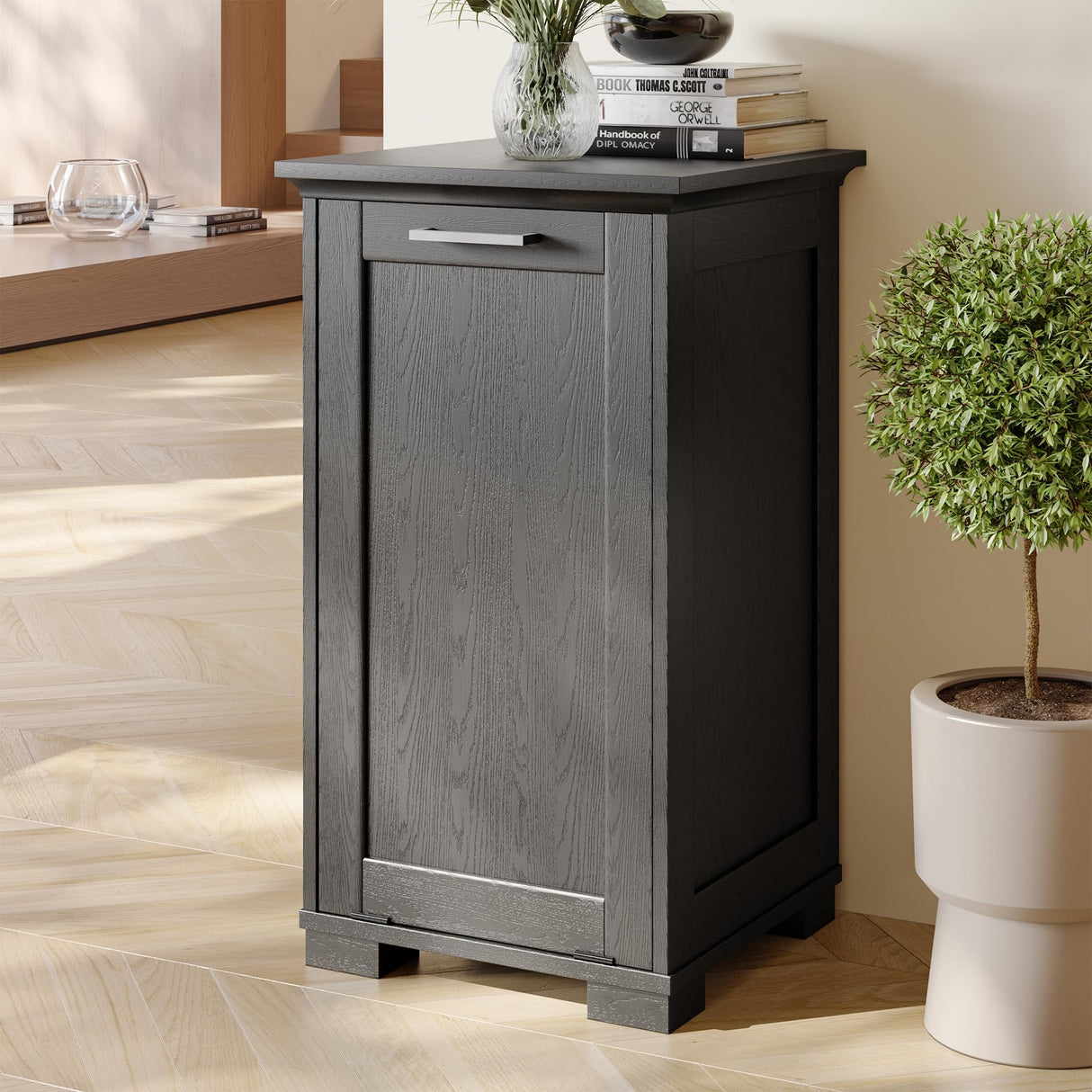 XM-ICE Tilt Out Trash Cabinet with Deodorisation, Wooden Trash Can Cabinet with Door Kitchen Hamper Cabinet for Kitchen Dog Proof, Dining Room and Laundry Room, 10-Gallon, Black XM-ICE