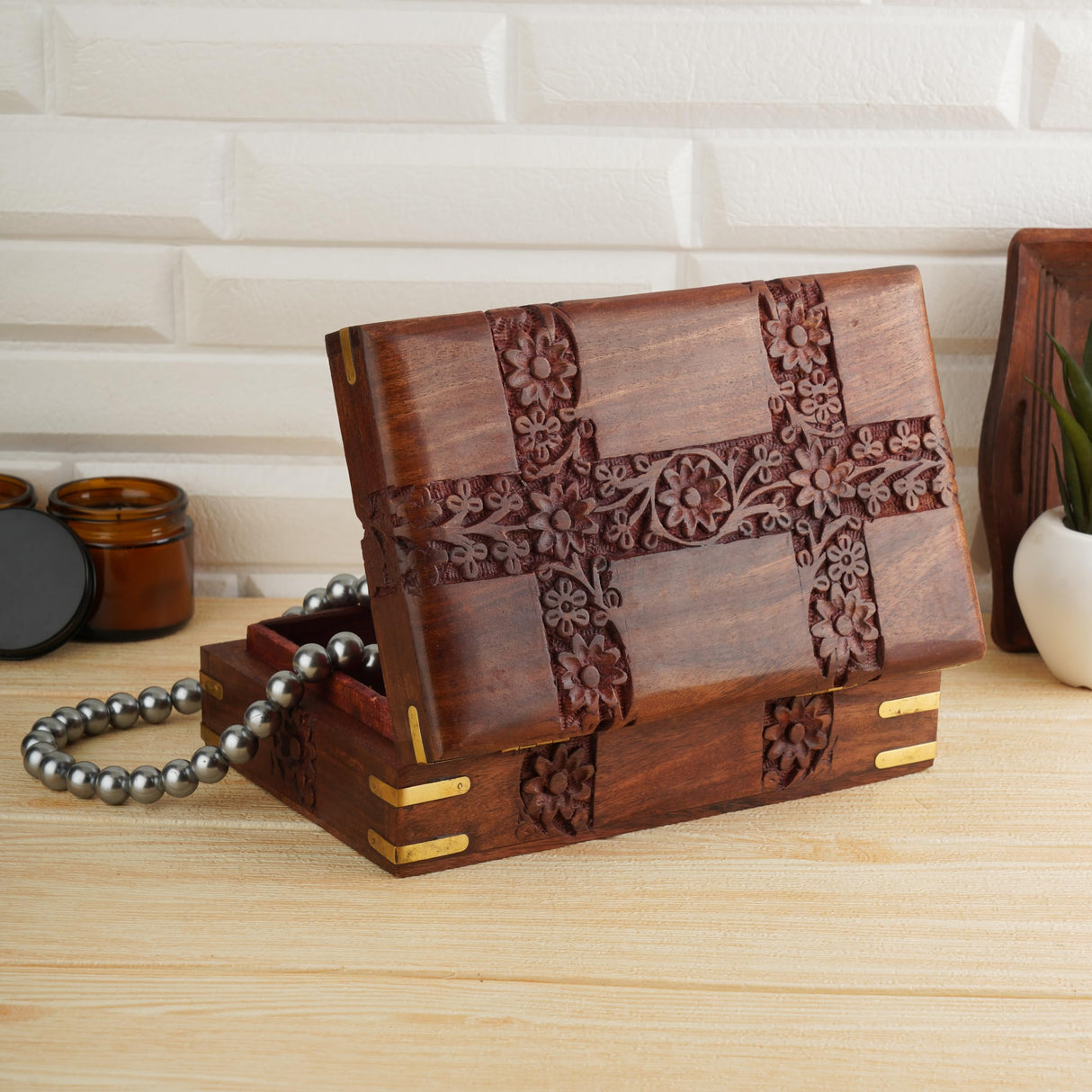 Ajuny Beautiful Wooden Handcrafted Decorative Jewelry Storage Box Patti Leaf Flower Carvings Multipurpose Treasure Chest Organizer Travel Keepsake Trinket Holder Watch Box Gift Ajuny