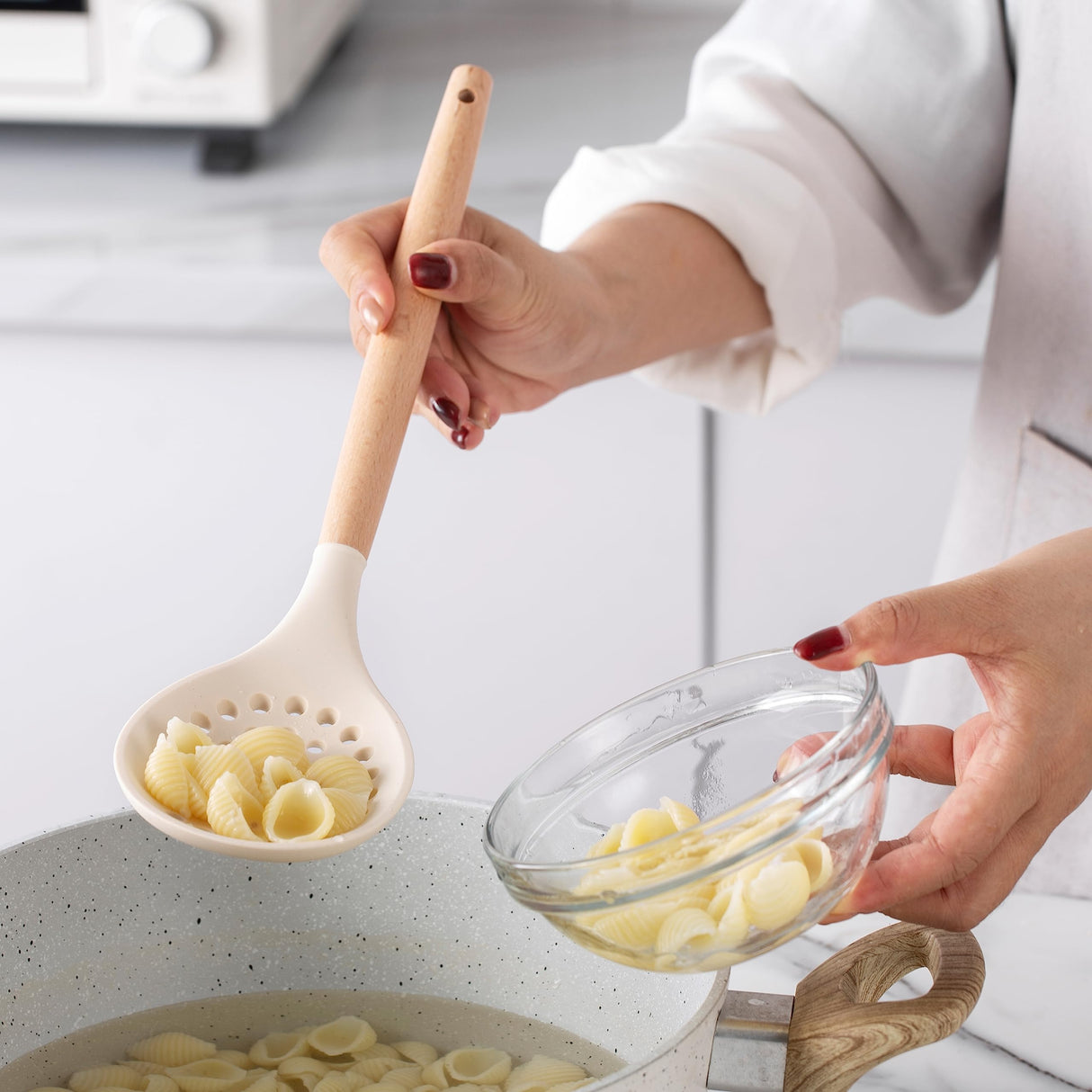 Country Kitchen Non Stick Silicone Utensil Set with Rounded Wood Handles for Cooking and Baking, 14 Piece Set, Khaki Country Kitchen