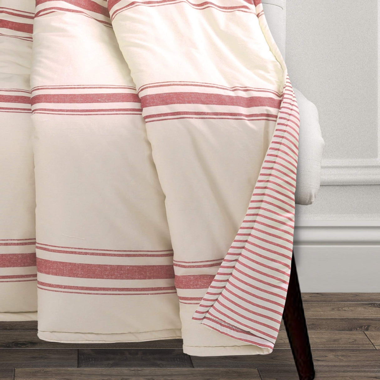 Lush Decor Throw Blanket Farmhouse Stripe, 60" x 50", Red Lush Decor