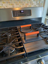 Firsgrill Burger Press 7.08" Round,Heavy-Duty Cast Iron Smash Burger Press Meat Steak With Wood Handle for Blackstone Camp chef Pitboss Weber Griddle Grills(Round) Firsgrill