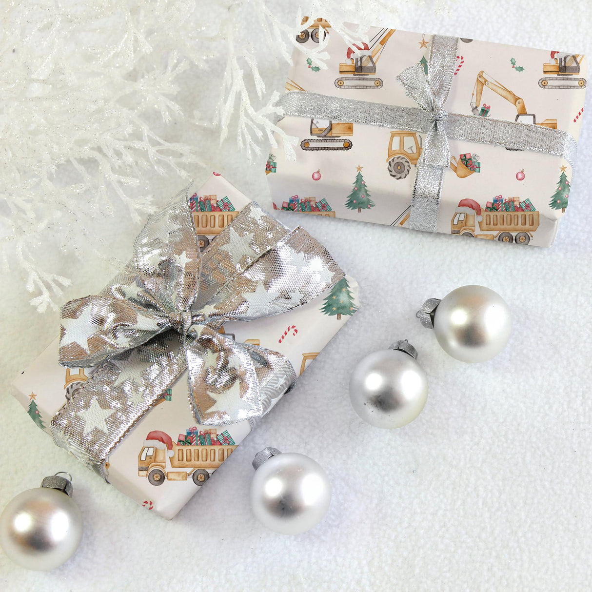 SaringSwoon Construction Christmas Wrapping Paper for Kids - Holiday Wrapping Paper with Dump Trucks, Cranes, Excavators with Santa Hats & Gifts, Christmas Tree - 40×28 Inches, 4 Folded Sheets SaringSwoon