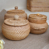 Round Rattan Basket Box with Lid Hand-Woven Wicker Basket Bin Multi-Purpose Wicker Tray 6.3Inch Picnic Food Bread Storage Basket (16x13cm) Lilacooqinn