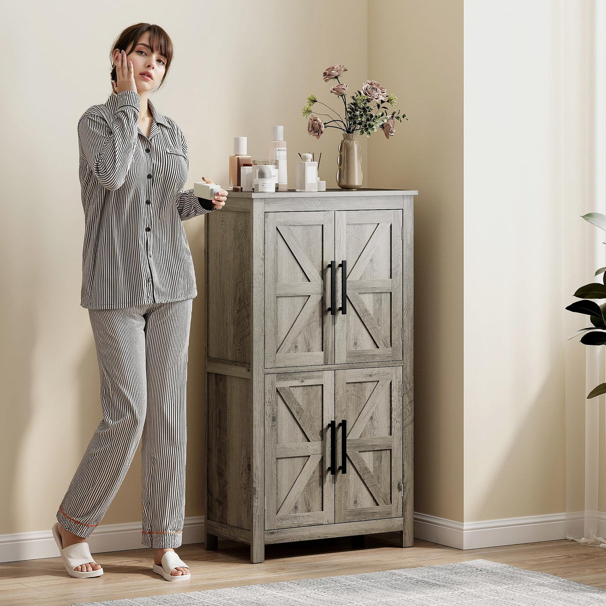 HOMCOM Farmhouse Bathroom Storage Cabinet with 4 Barn Doors, Bathroom Floor Cabinet with 2 Adjustable Shelf, Freestanding Storage Cupboard, Light Gray HOMCOM