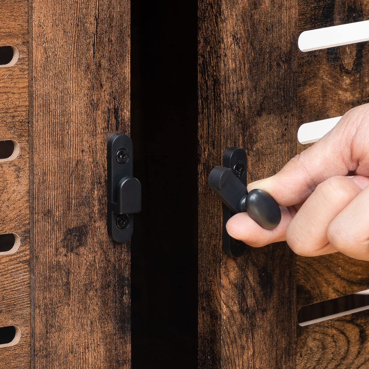 HOOBRO Cat Litter Box Enclosure, Louvered Hidden Cat Litter Box, Enclosed Cat Litter Box Furniture with Extra Storage Space, Side Table, Nightstand, Multifunctional, Rustic Brown BF66MW01 HOOBRO