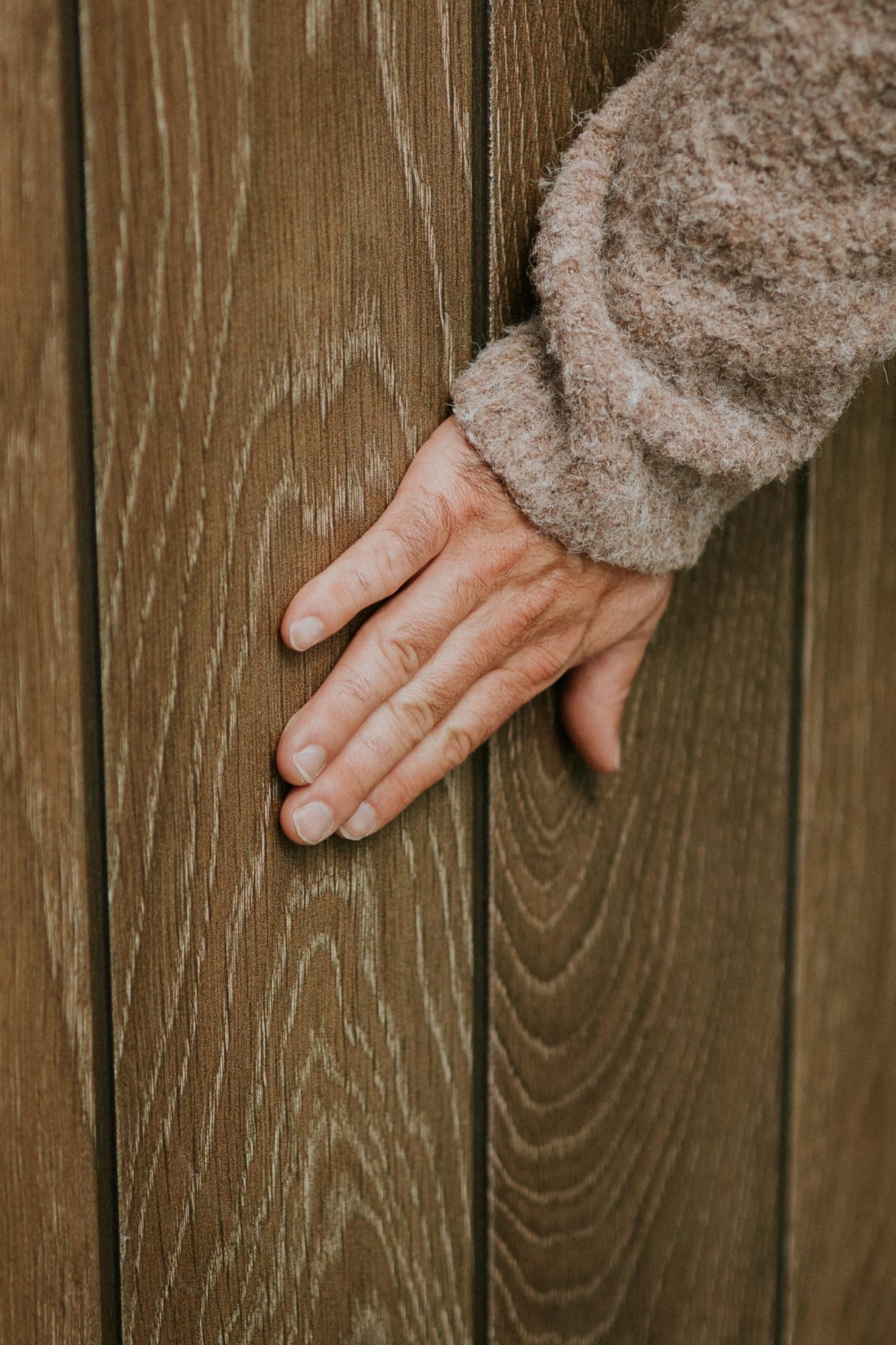 Keter Signature Collection All-Weather Storage Shed with Skylight, Window, Built-in Ventilation, Customizable Walls, & Lockable Double Doors, Walnut Keter