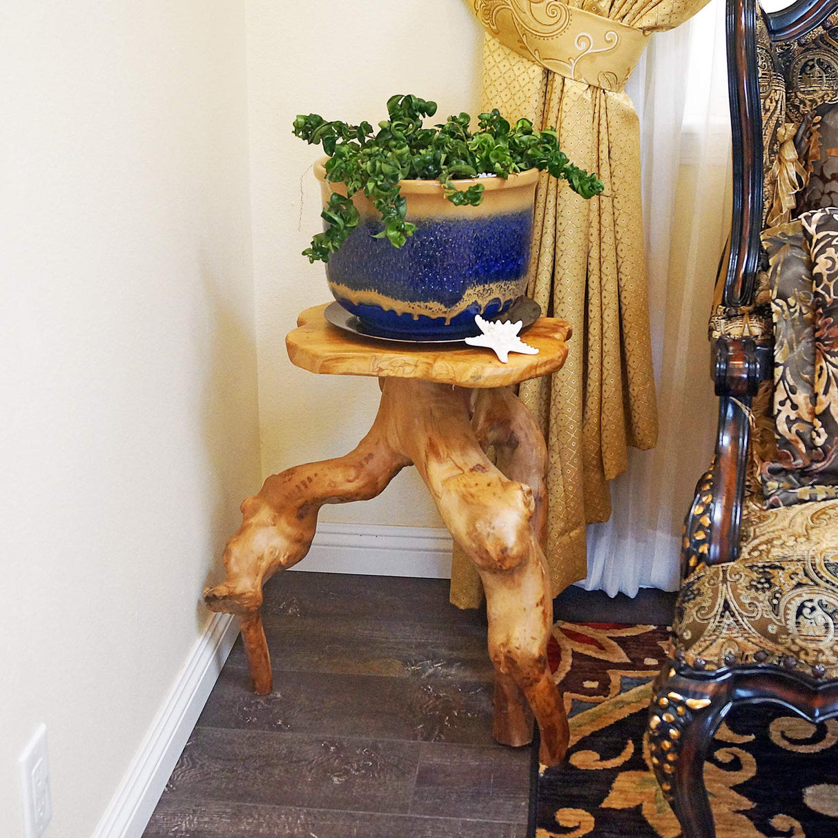 WELLAND Tree Stump Side Table, Live Edge Stool, Natural Edge Wood Side Table, Accent Table, 19" Tall WELLAND