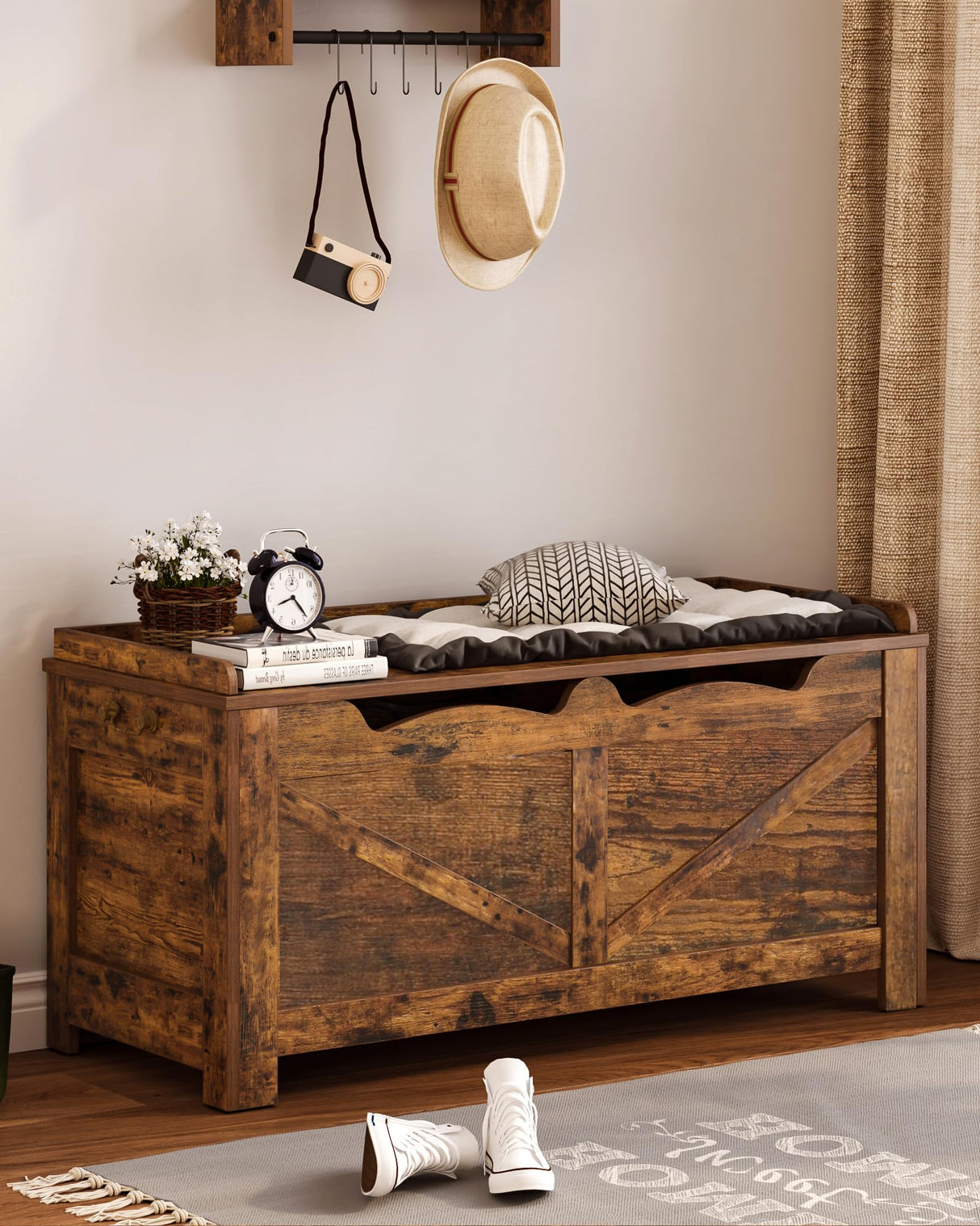 Hzuaneri 39.4" Storage Bench, Storage Chest, Lift-Top Storage Trunk with 2 Safety Hinges, Wooden Storage Box Chest Organizer for Bedroom, Entryway, Living Room, Rustic Brown SB04501X Hzuaneri