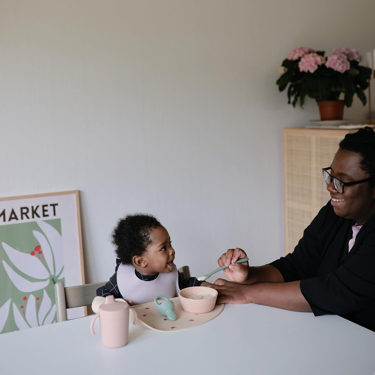 mushie Silicone Baby Feeding Spoons | 2 Pack (Cambridge Blue/Shifting Sand) mushie