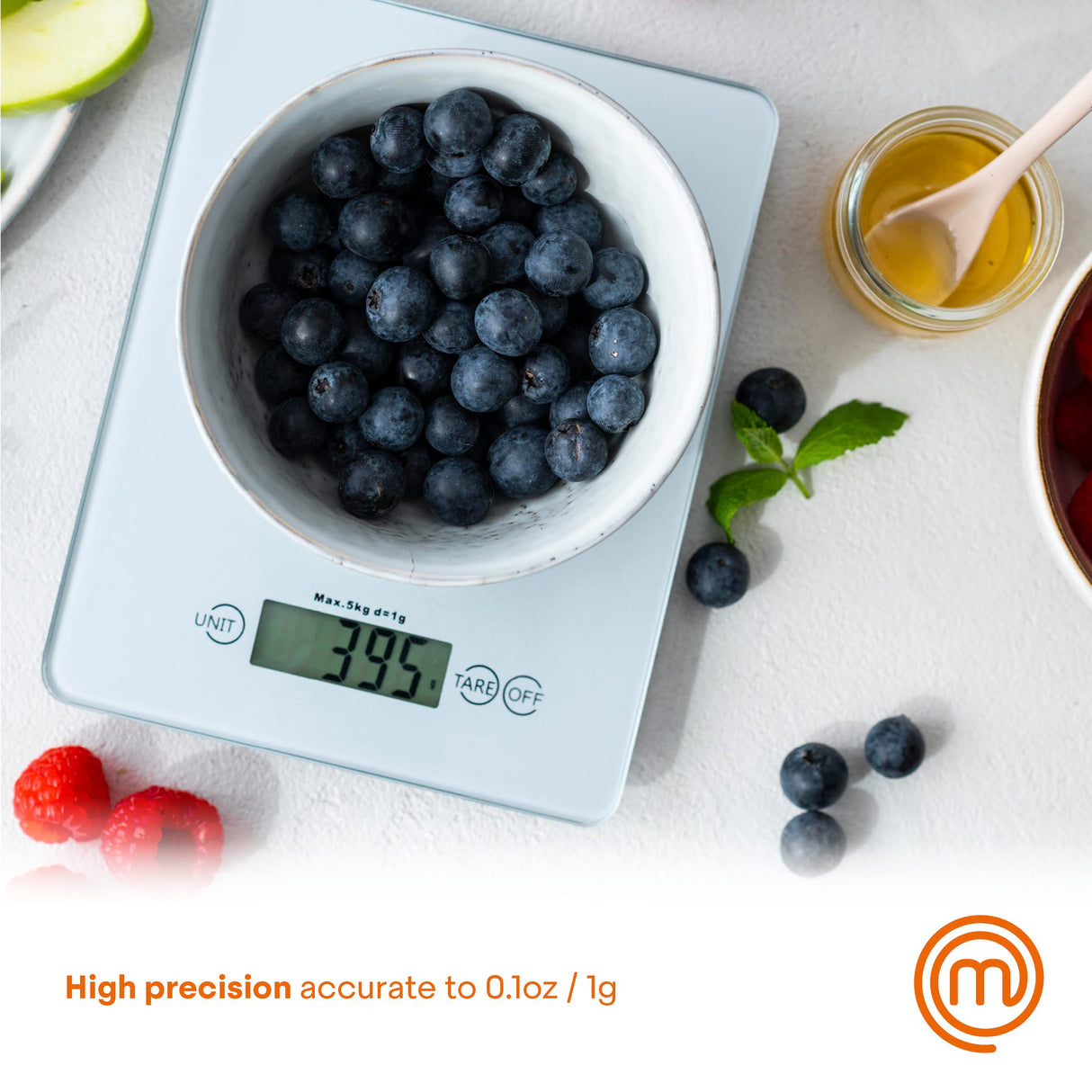 MasterChef Digital Food Scale Grams and Ounces for Kitchen, Portable Food Weight Scale with LCD Display for Baking & Cooking, Tempered Glass Scales, Weighing Precision of 0.1oz, 11lb Weight Capacity MasterChef